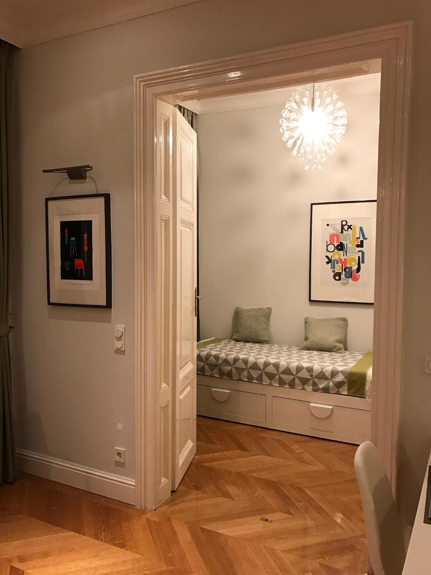 Luxury 2Br Apartment Neubaugasse Виена Екстериор снимка